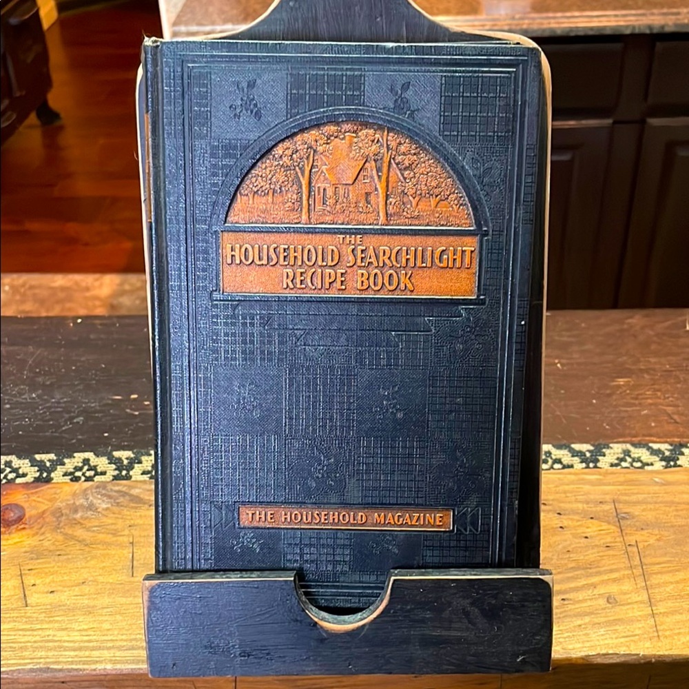 The Household Searchlight
Recipe Book Embossed
Hardcover 1939 Edition